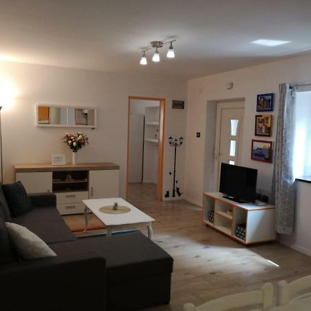 Apartment Asja Old City Center Pula Zewnętrze zdjęcie