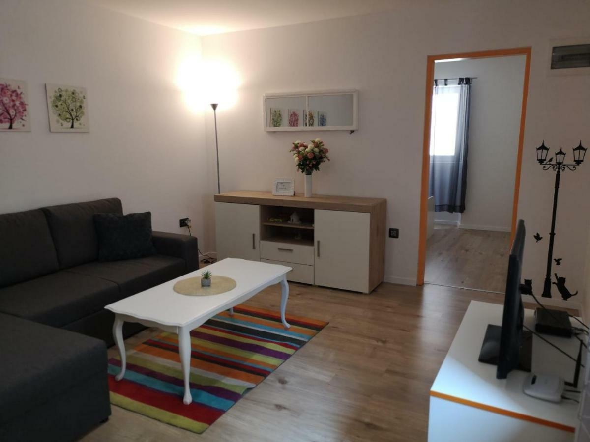 Apartment Asja Old City Center Pula Zewnętrze zdjęcie
